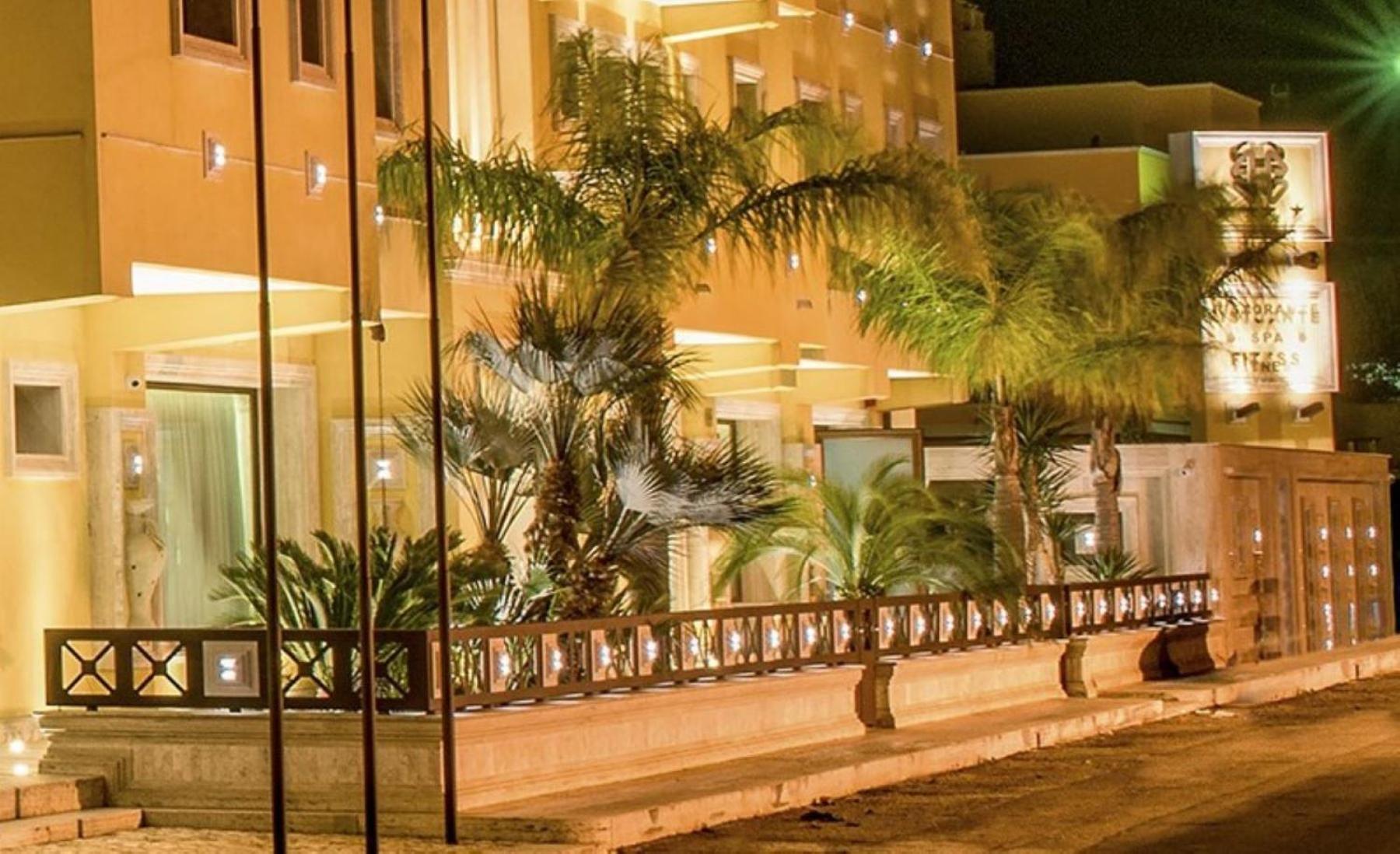Bhb Hotel Manduria Exterior foto
